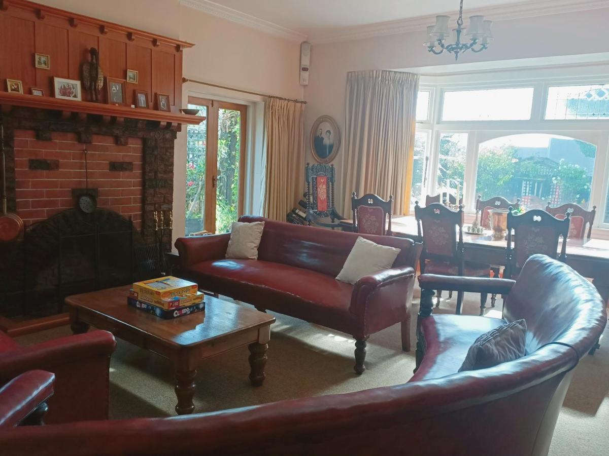 100 Year Old English Character House Ξενοδοχείο Timaru Εξωτερικό φωτογραφία